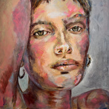 Lade das Bild in den Galerie-Viewer, Pixie with cut
