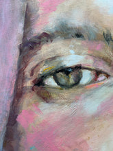 Lade das Bild in den Galerie-Viewer, Pixie with cut
