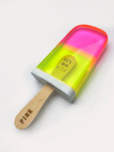 Lade das Bild in den Galerie-Viewer, PINK try me bitch
